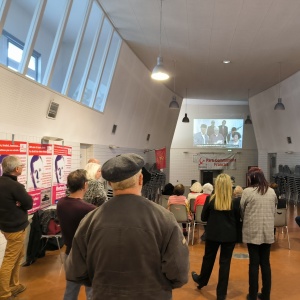 Moment festif autour de petits films sur l'action des communistes Vénissians